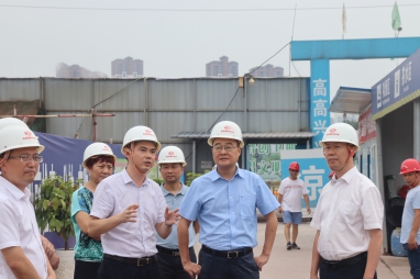 集團公司董事長鄧華帶隊前往內江市、隆昌市考察紡織、糧食儲運、撬裝加油等項目