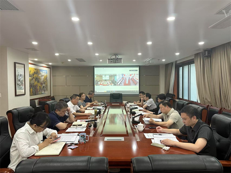 集團公司召開舊院黑雞產業發展專題會